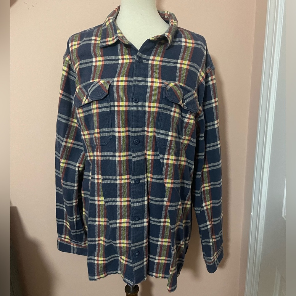 Patagonia Men’s Organic Cotton Navy Plaid Flannel Button Up Shirt Sz XL